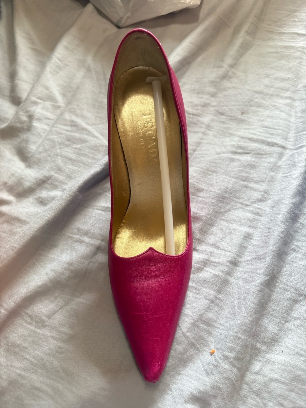 Escada Fuchsia Pointed Toe Leather Pump with Gold Insole